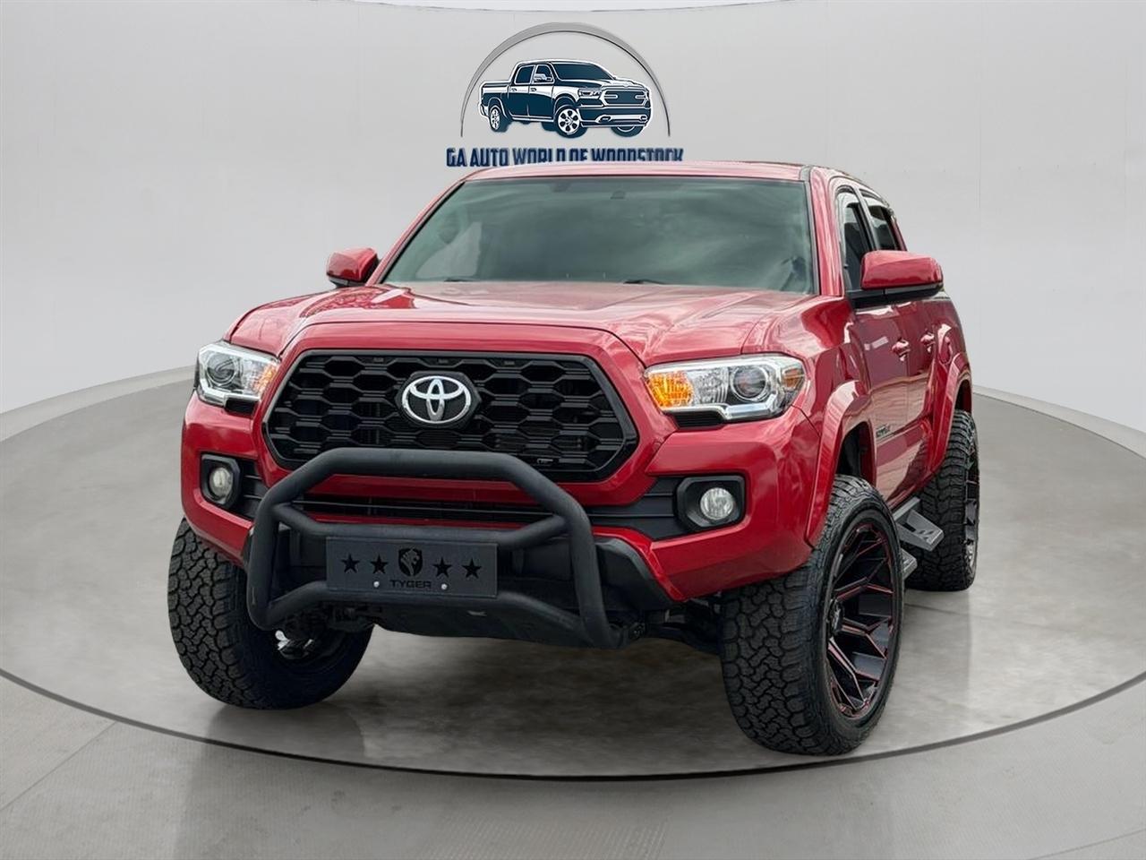 2017 Toyota Tacoma SR5 Double Cab 4x2 V6 Auto Short Bed's photo