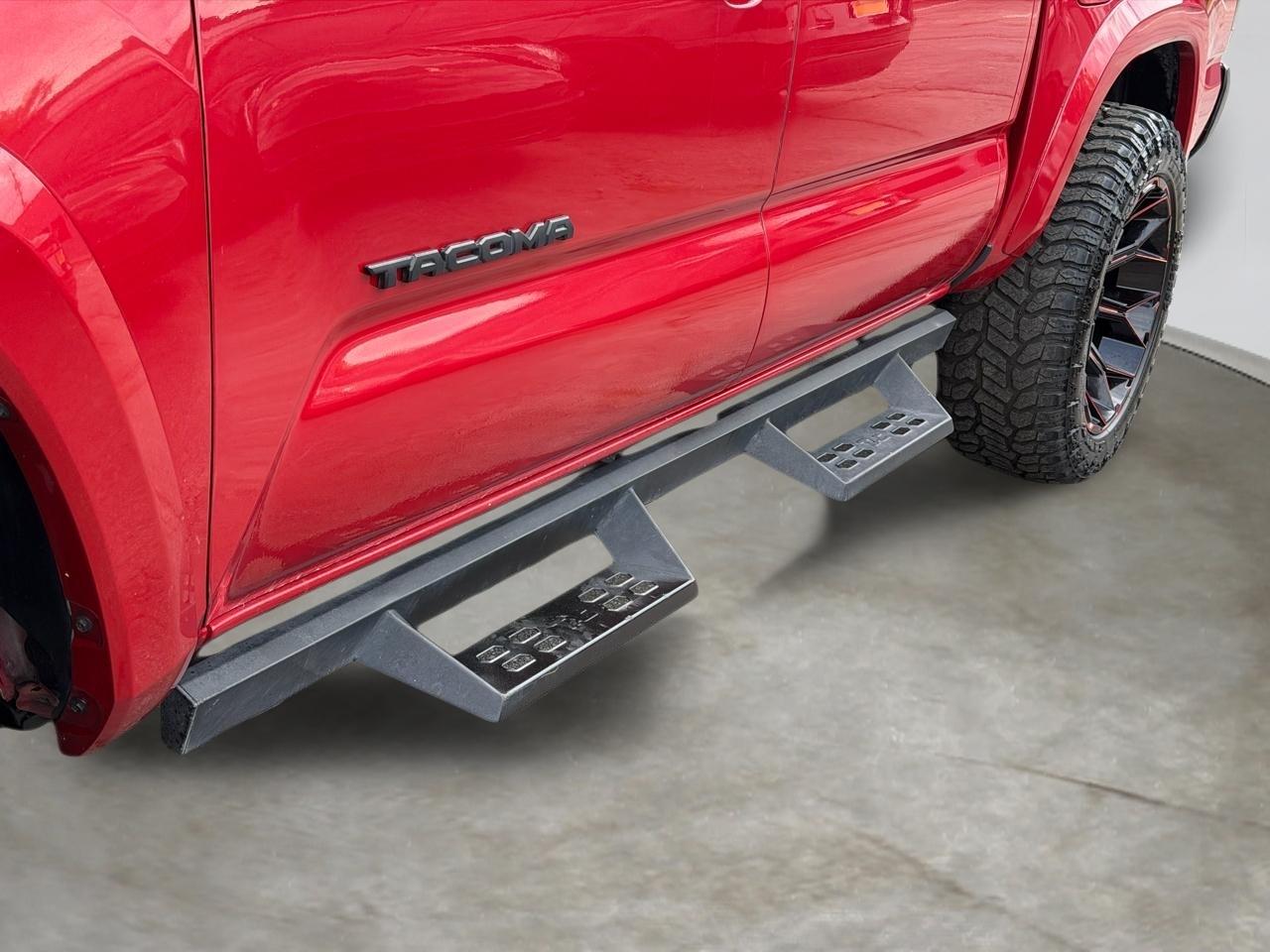 Toyota Tacoma 2WD Double Cab LB V6 AT SR5 (Natl) 2017