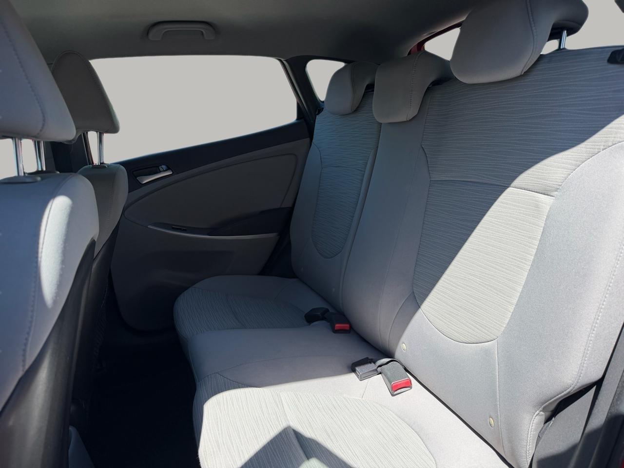 Hyundai Accent SE Hatchback Auto 2016