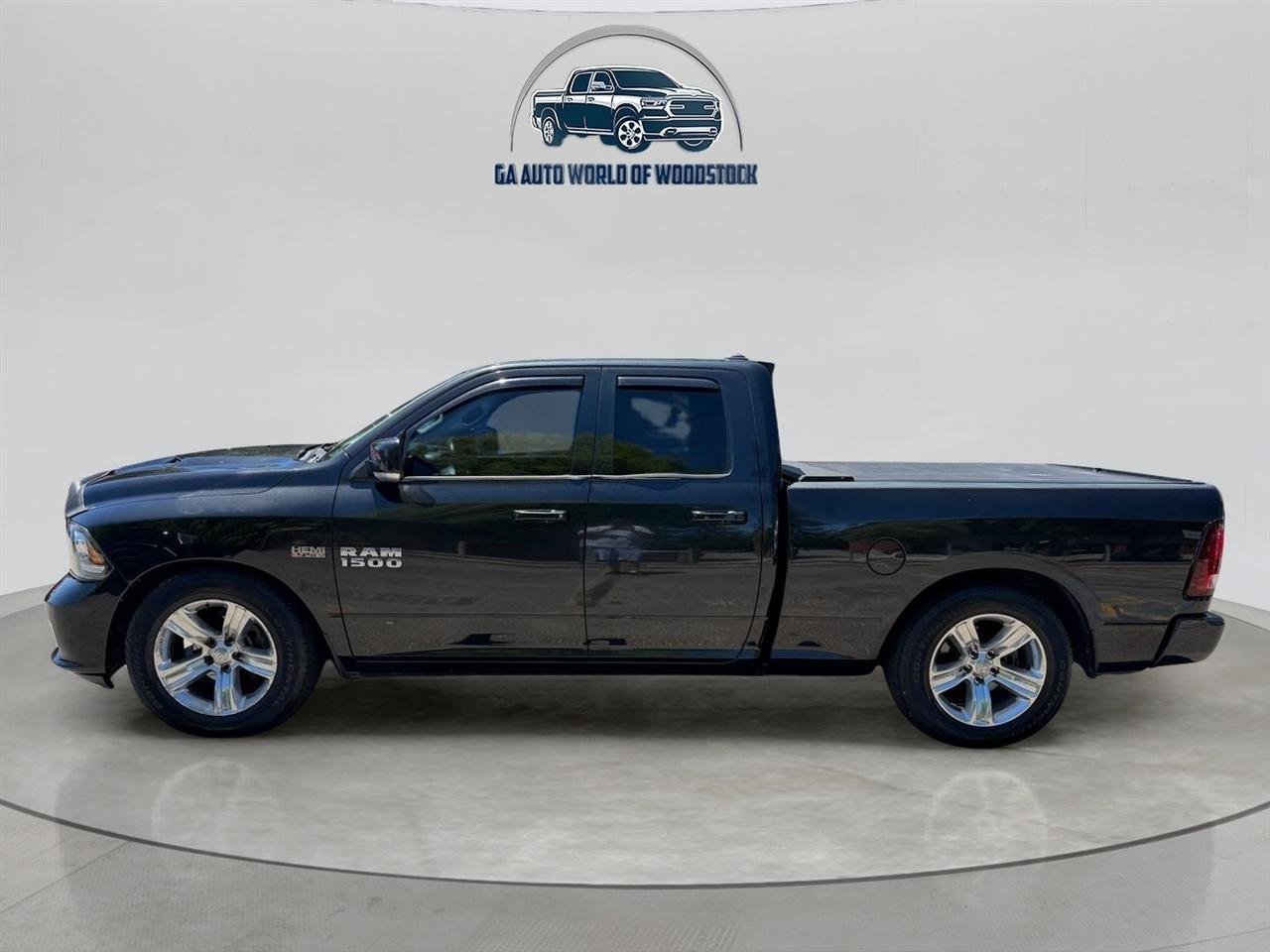 RAM 1500 Sport Quad Cab 2WD 2017