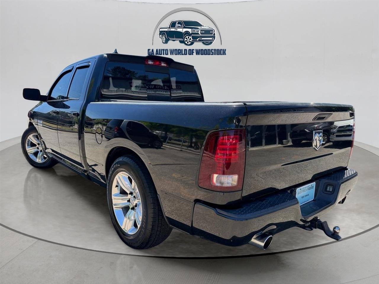 RAM 1500 Sport Quad Cab 2WD 2017