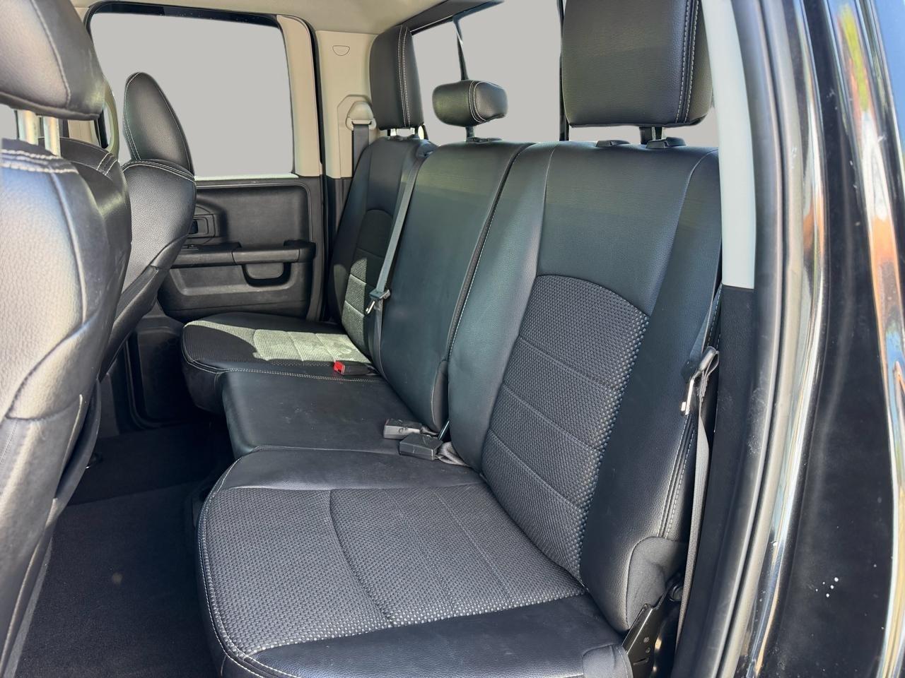 RAM 1500 Sport Quad Cab 2WD 2017