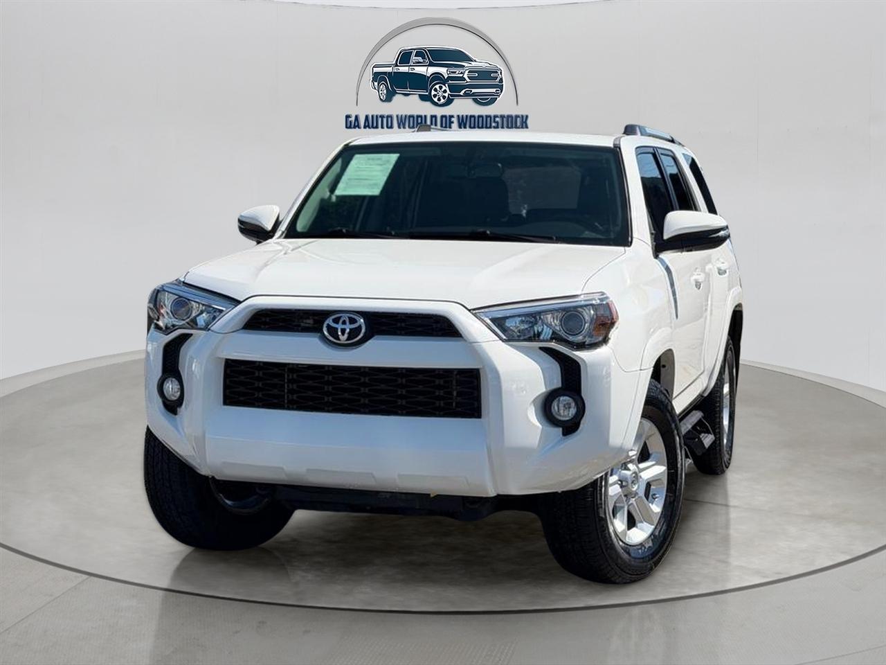 Toyota 4Runner SR5 2WD 2019