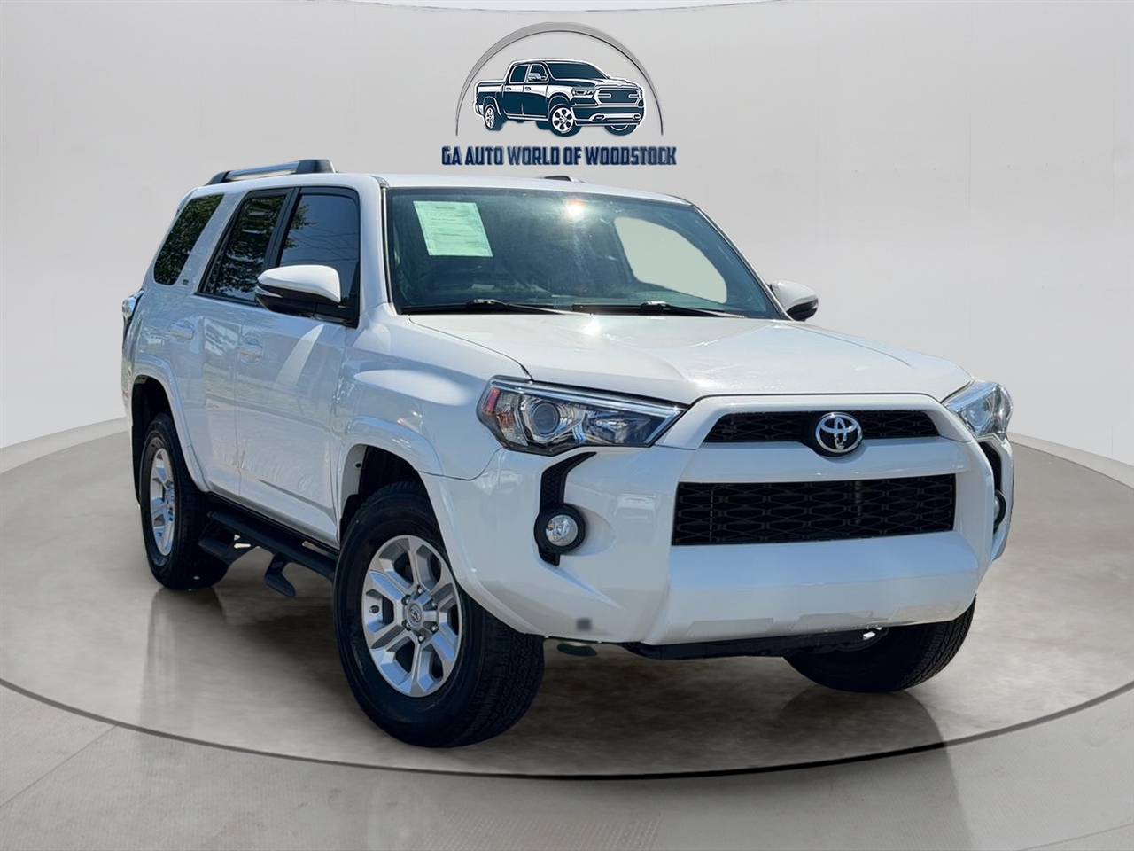 Toyota 4Runner SR5 2WD 2019
