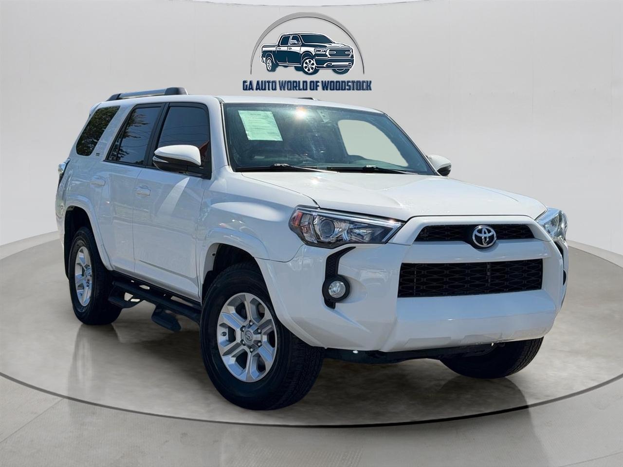 Toyota 4Runner SR5 2WD 2019