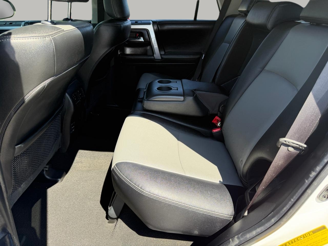 Toyota 4Runner SR5 2WD 2019