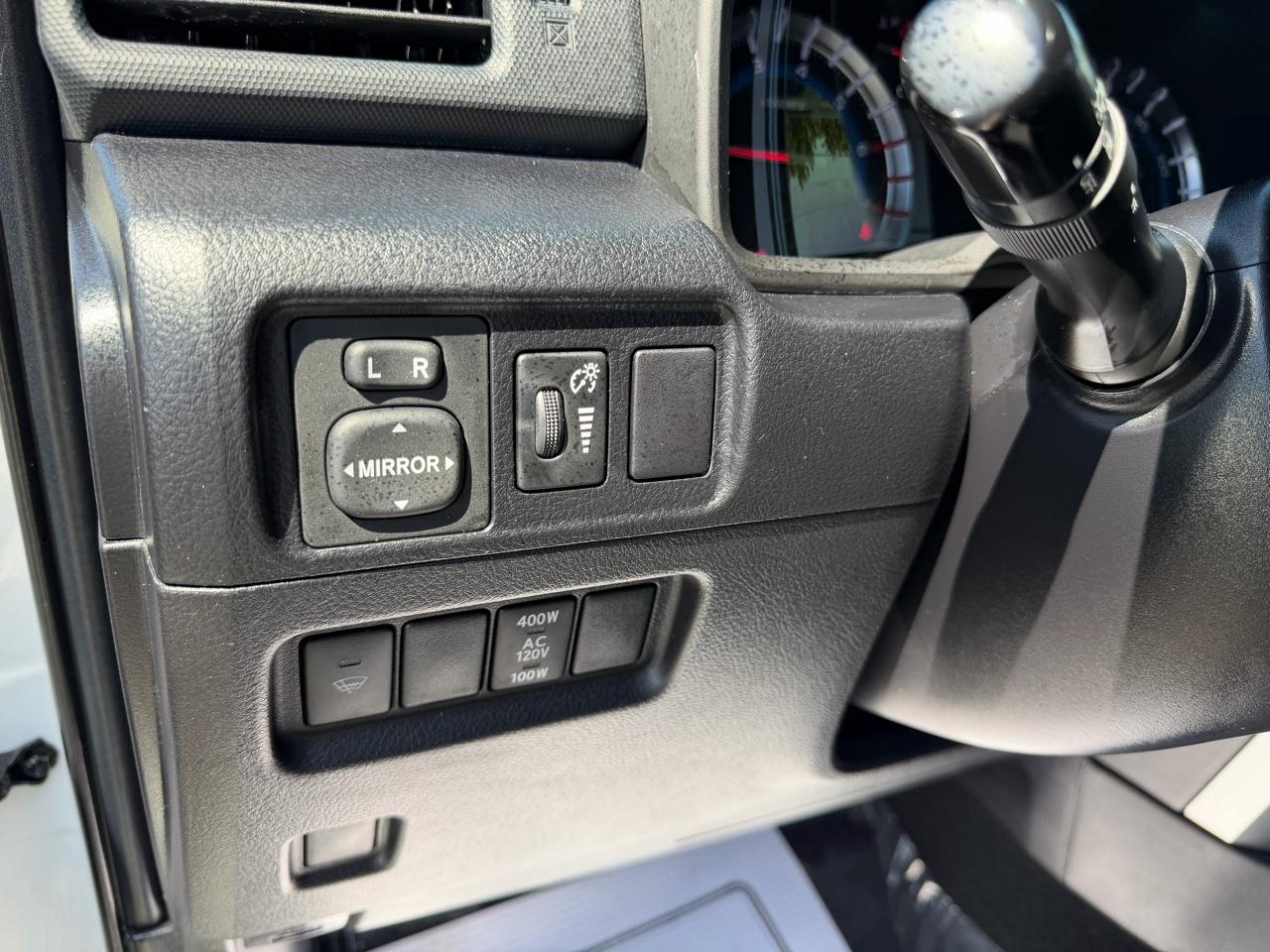 Toyota 4Runner SR5 2WD 2019