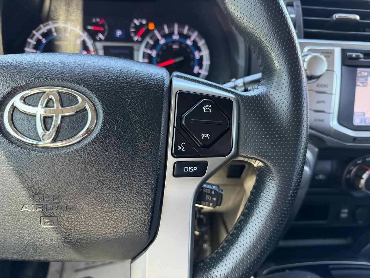 Toyota 4Runner SR5 2WD 2019