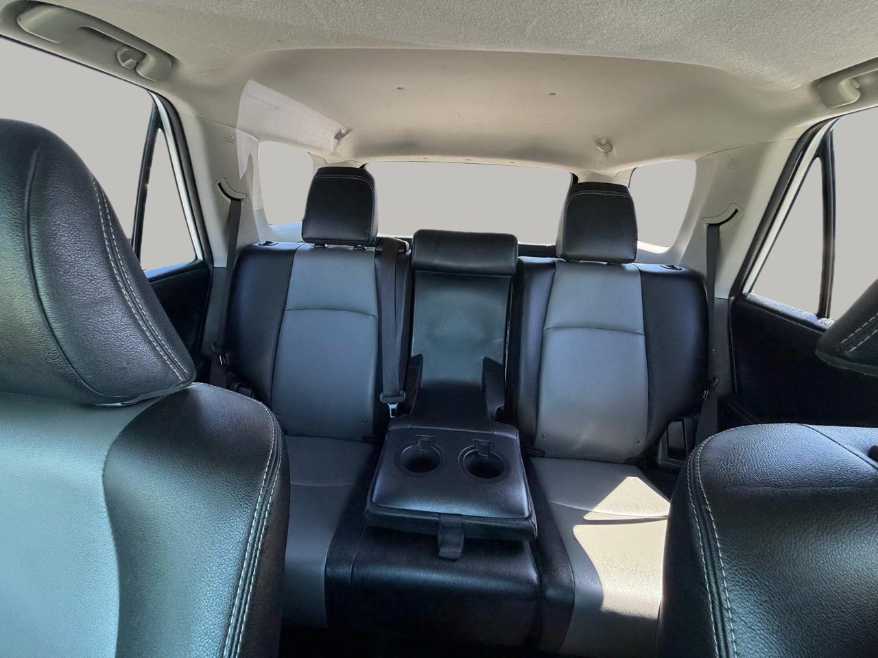 Toyota 4Runner SR5 2WD 2019
