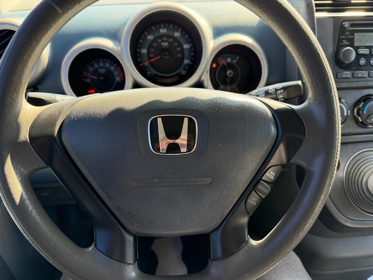 Honda Element EX 4WD 5-spd MT 2005