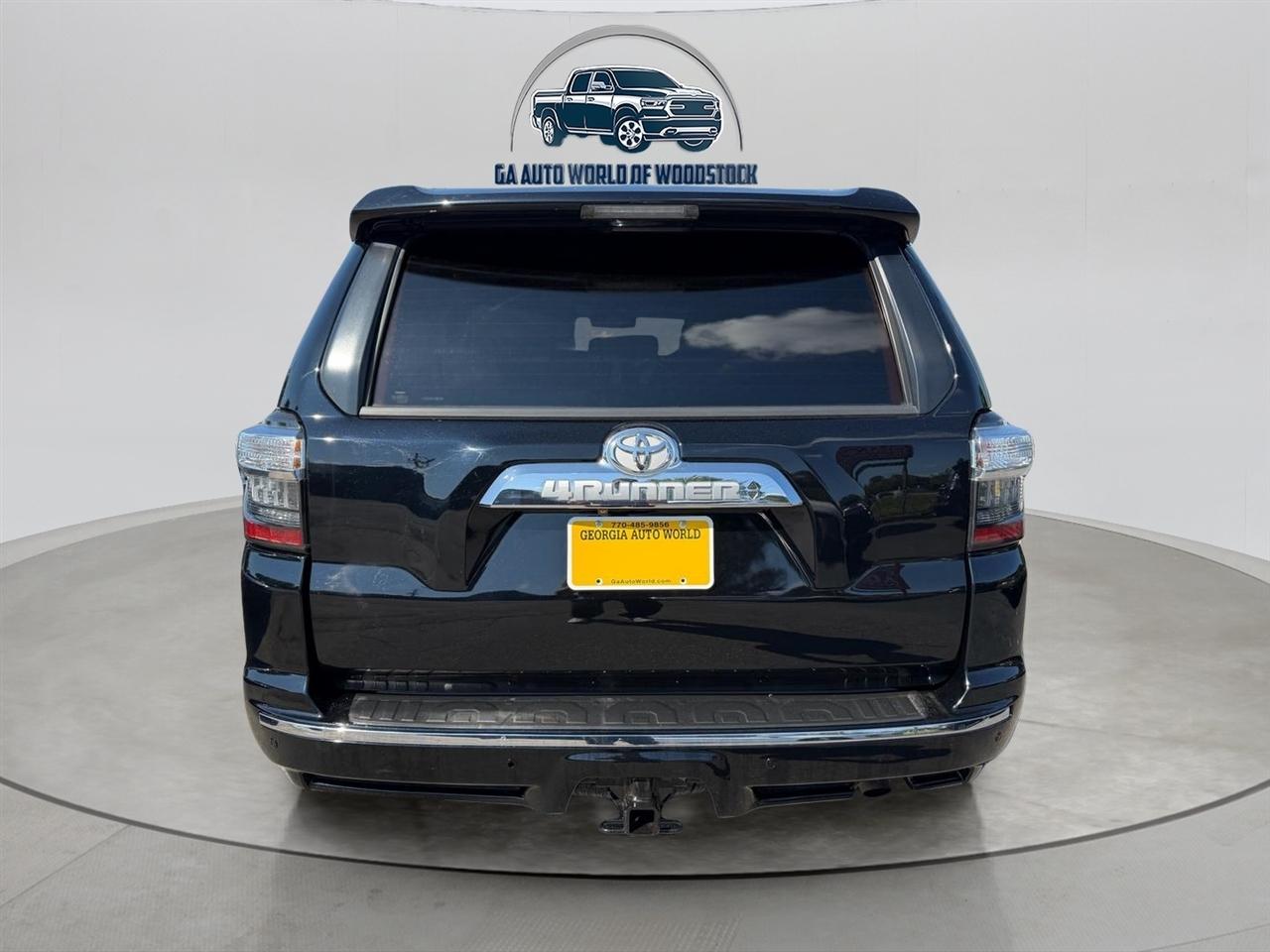Toyota 4Runner 2WD 4dr V6 Limited (Natl) 2015