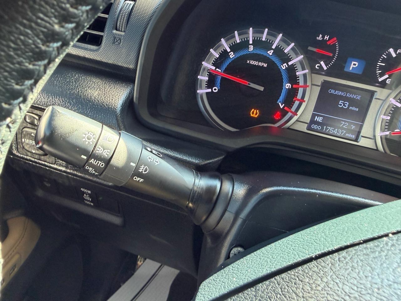 Toyota 4Runner 2WD 4dr V6 Limited (Natl) 2015