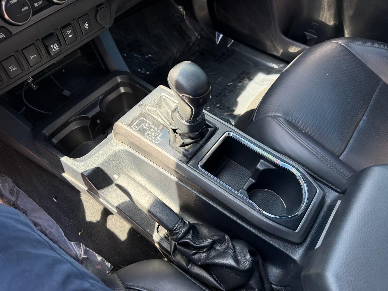 Toyota Tacoma TRD Off Road Double Cab 5' Bed V6 4x4 AT (Natl) 2019