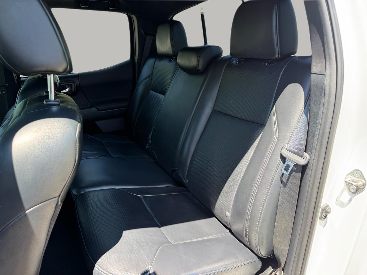 Toyota Tacoma TRD Off Road Double Cab 5' Bed V6 4x4 AT (Natl) 2019