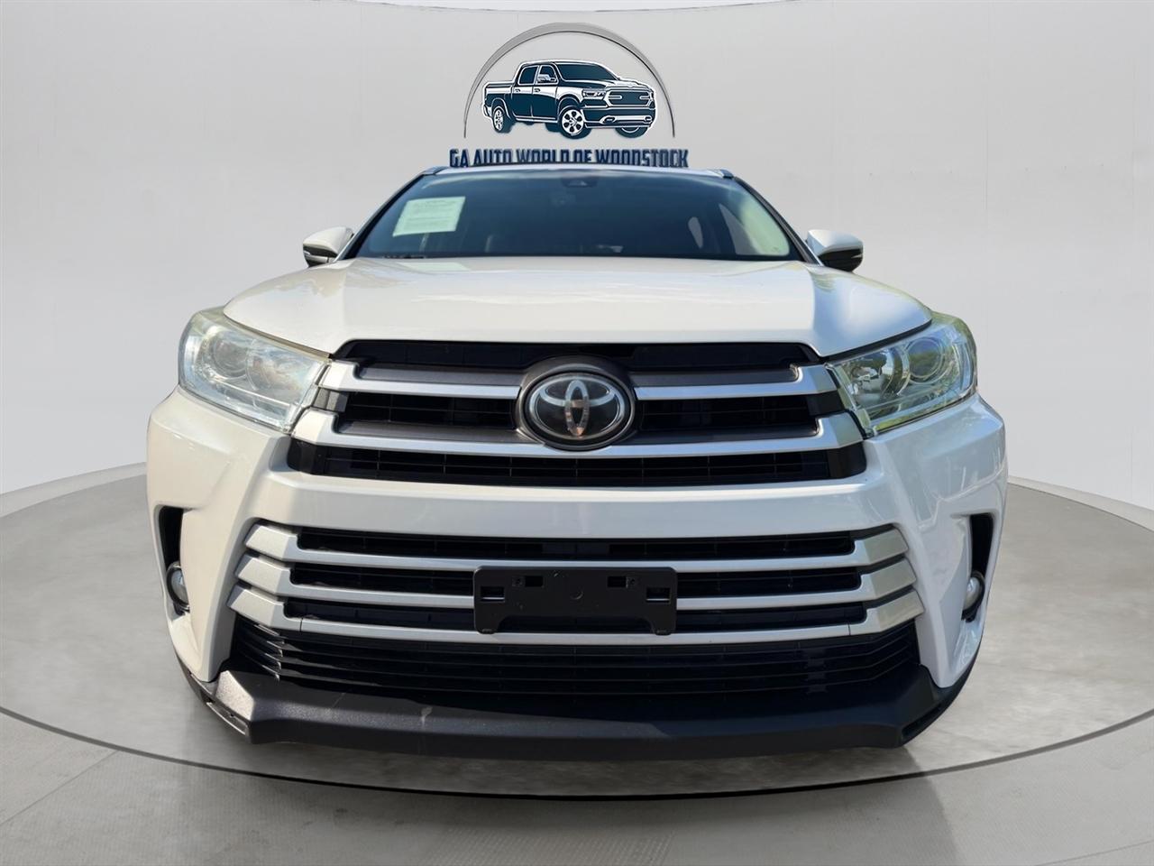 Toyota Highlander XLE FWD V6 2017