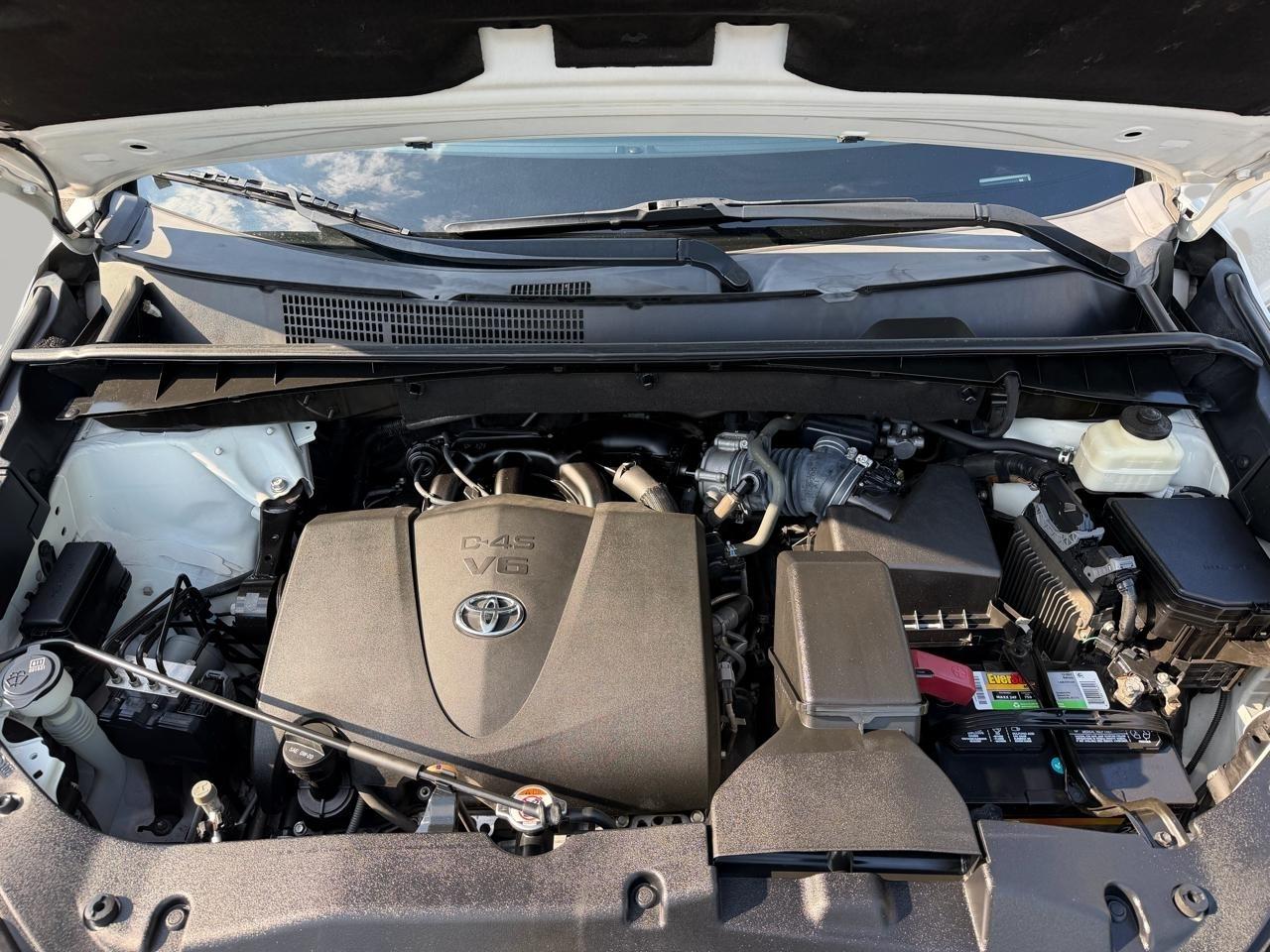 Toyota Highlander XLE FWD V6 2017