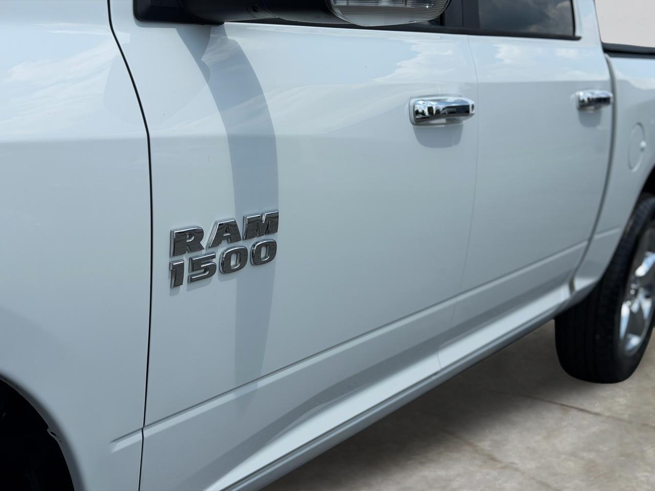 RAM 1500 Big Horn Crew Cab 4WD 2018