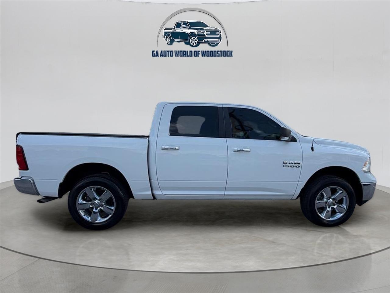 RAM 1500 Big Horn Crew Cab 4WD 2018