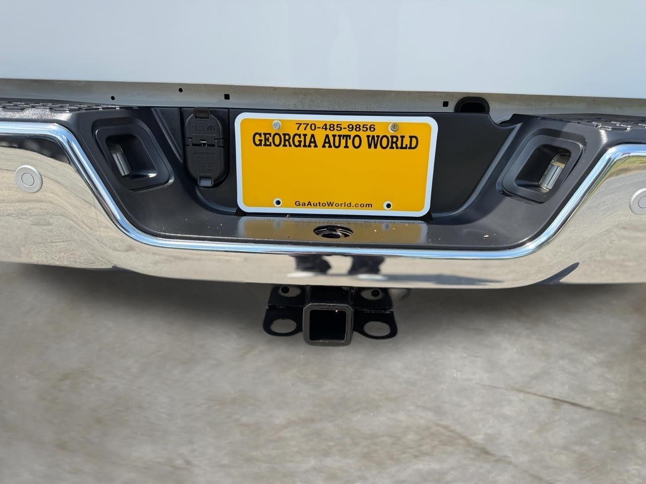 RAM 1500 Big Horn Crew Cab 4WD 2018