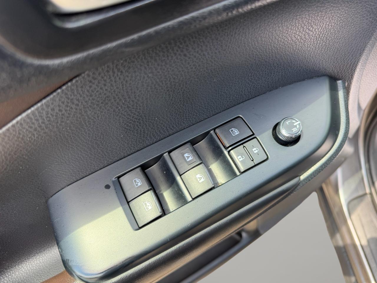 Toyota Highlander SE FWD V6 2019