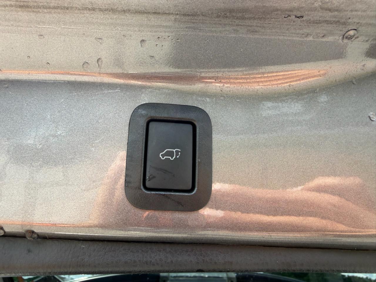 Toyota Highlander SE FWD V6 2019