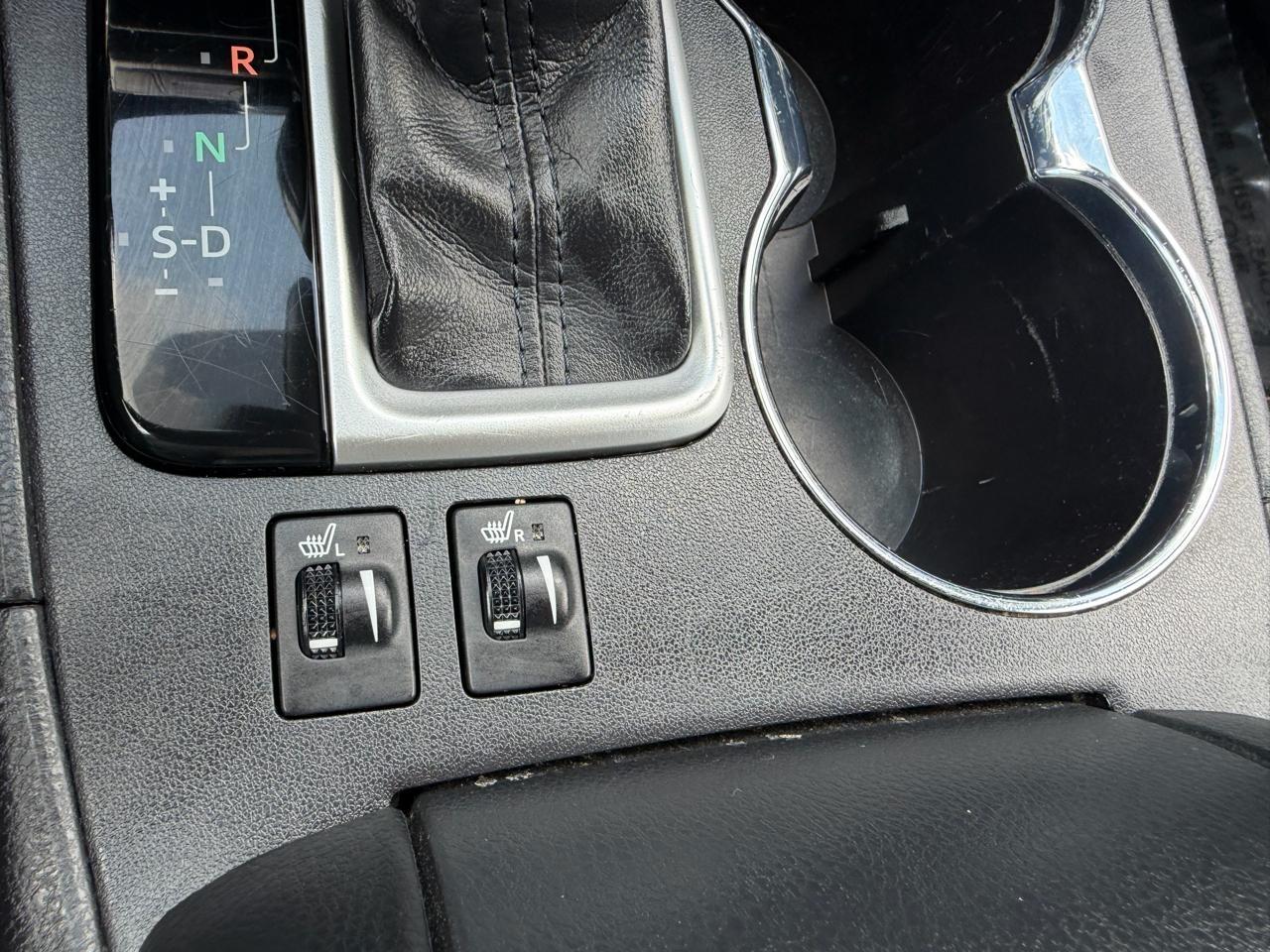 Toyota Highlander SE FWD V6 2019