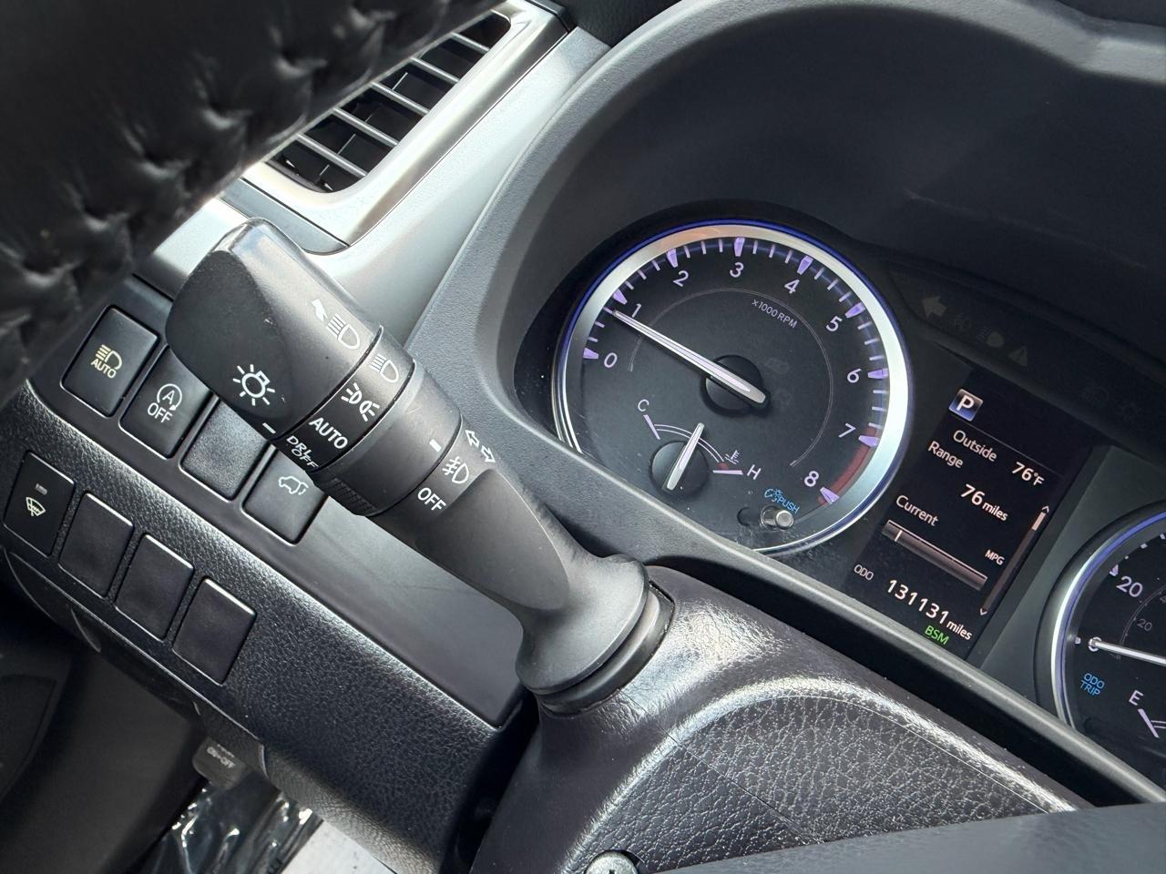 Toyota Highlander SE FWD V6 2019