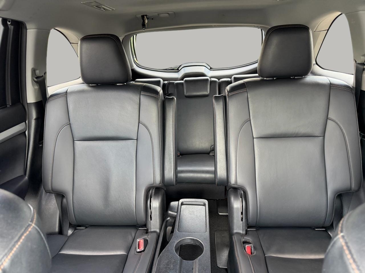 Toyota Highlander SE FWD V6 2019