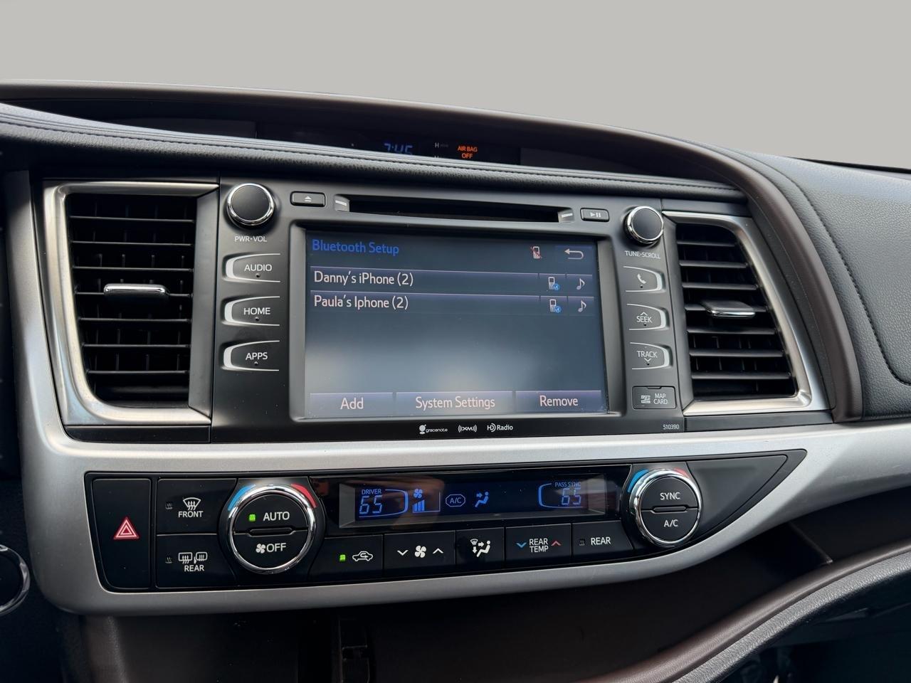 Toyota Highlander SE FWD V6 2019