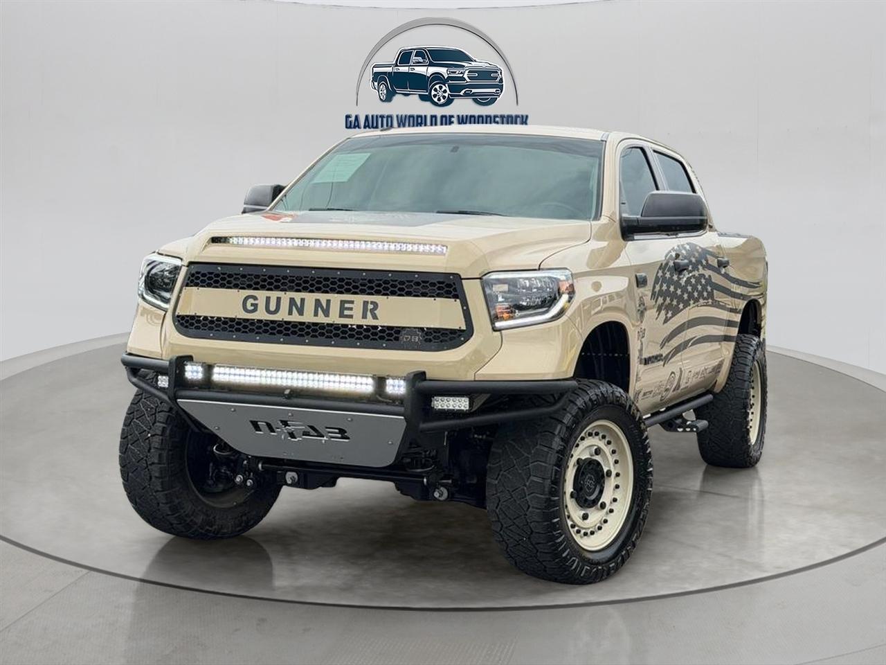 Toyota Tundra SR5 5.7L V8 FFV CrewMax 4WD 2017