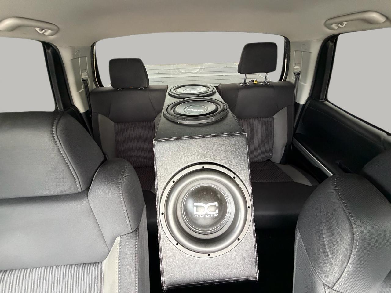Toyota Tundra SR5 5.7L V8 FFV CrewMax 4WD 2017