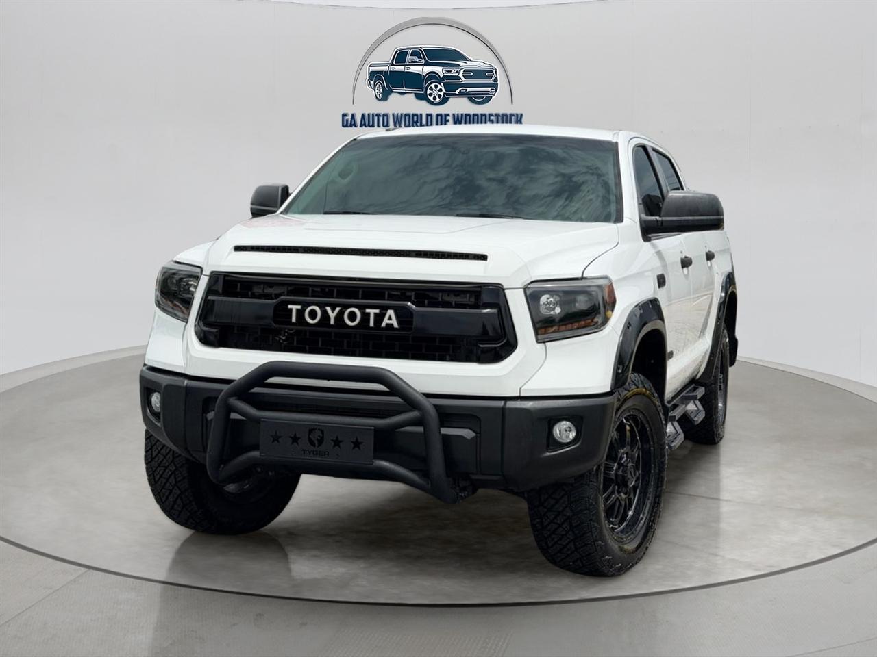 2016 Toyota Tundra SR5 5.7L V8 FFV CrewMax 2WD