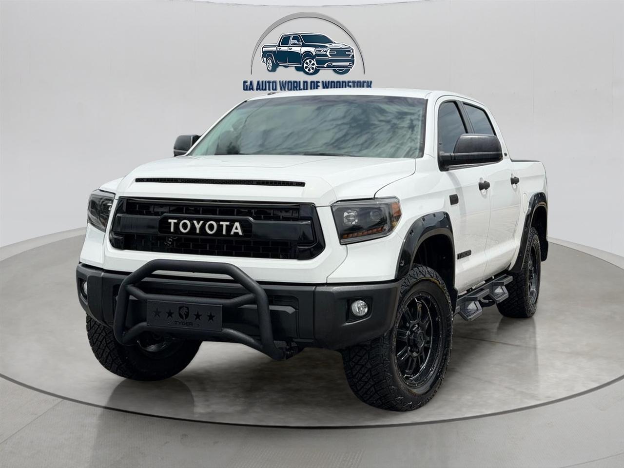 Toyota Tundra SR5 5.7L V8 FFV CrewMax 2WD 2016