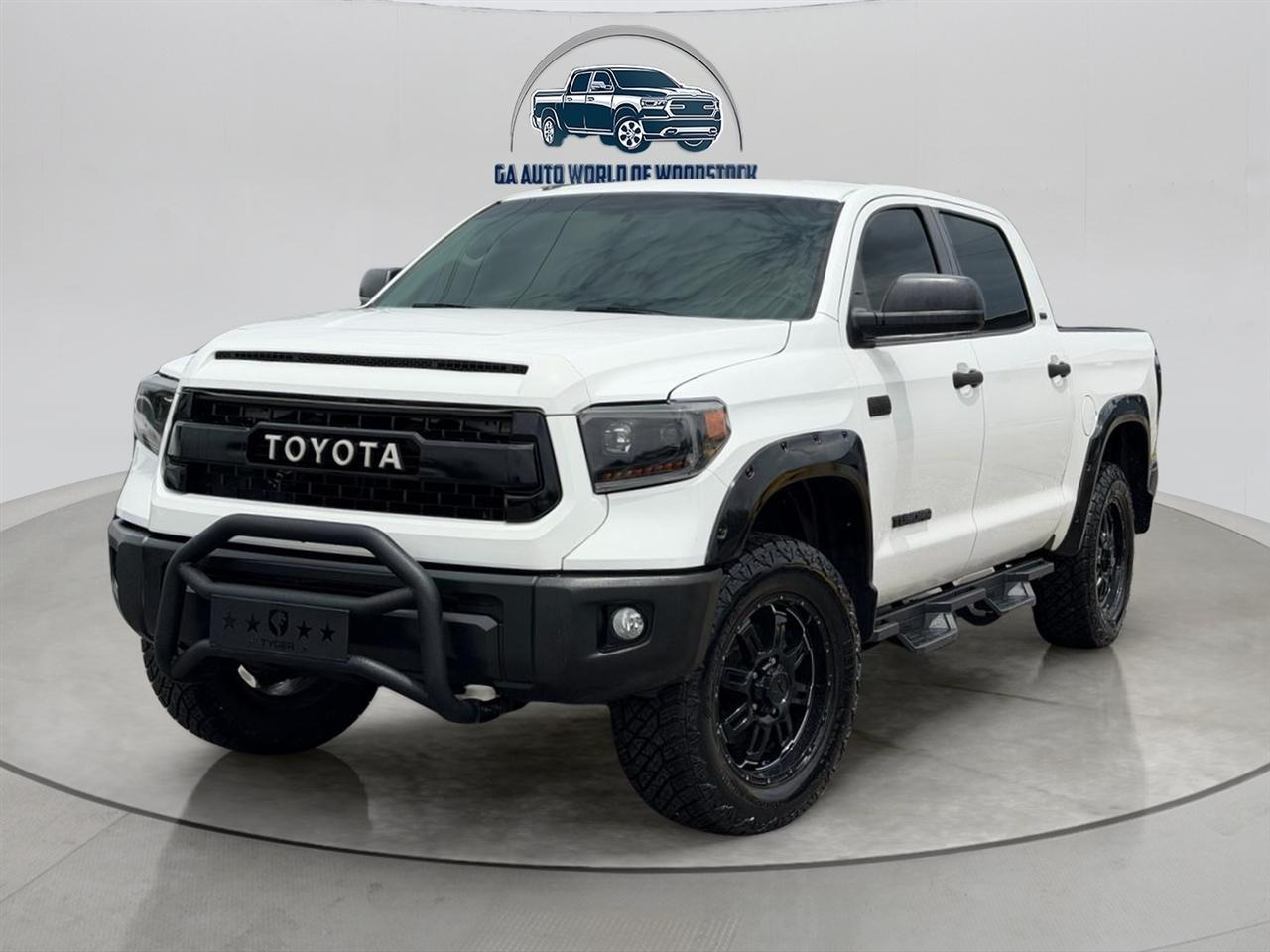 Toyota Tundra SR5 5.7L V8 FFV CrewMax 2WD 2016
