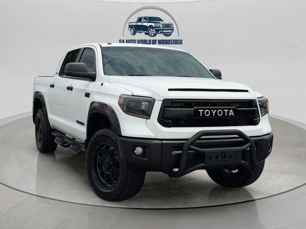 Toyota Tundra SR5 5.7L V8 FFV CrewMax 2WD 2016