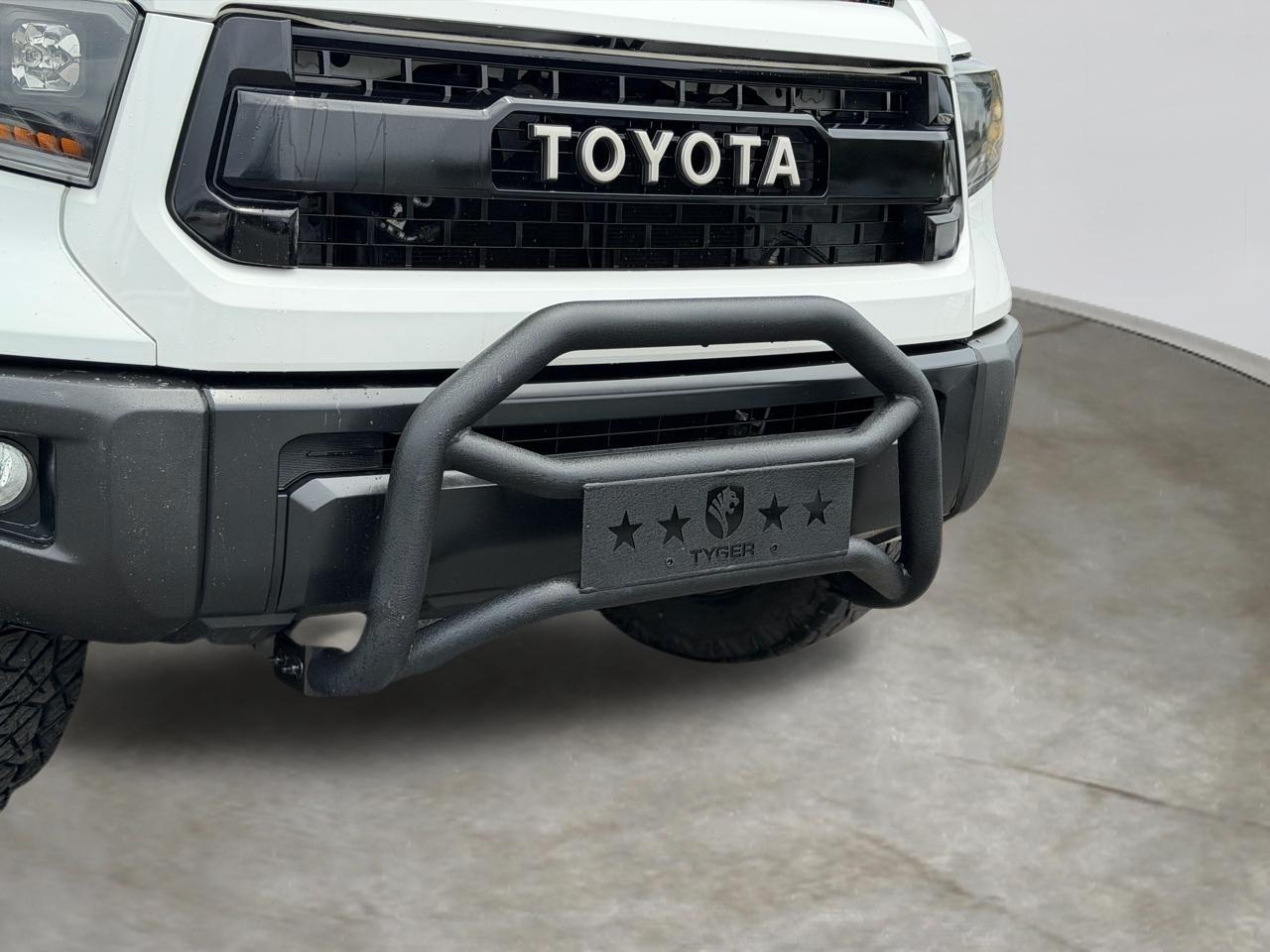 Toyota Tundra SR5 5.7L V8 FFV CrewMax 2WD 2016