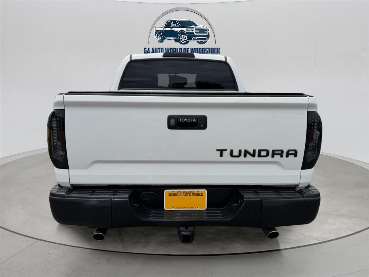 Toyota Tundra SR5 5.7L V8 FFV CrewMax 2WD 2016