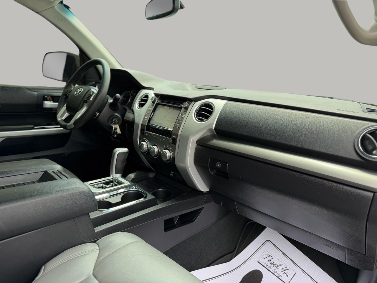 Toyota Tundra SR5 5.7L V8 FFV CrewMax 2WD 2016
