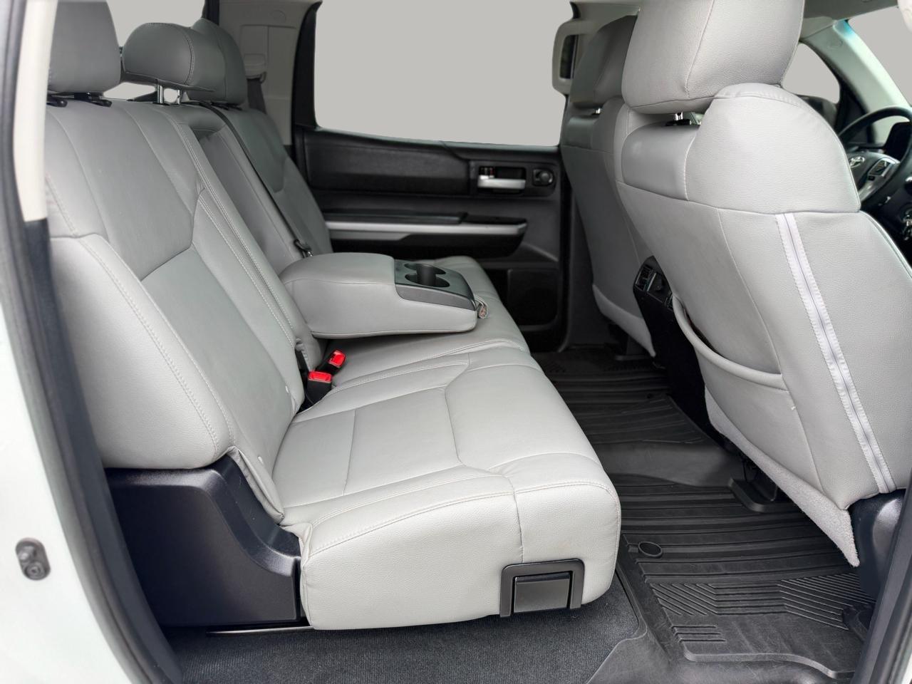 Toyota Tundra SR5 5.7L V8 FFV CrewMax 2WD 2016