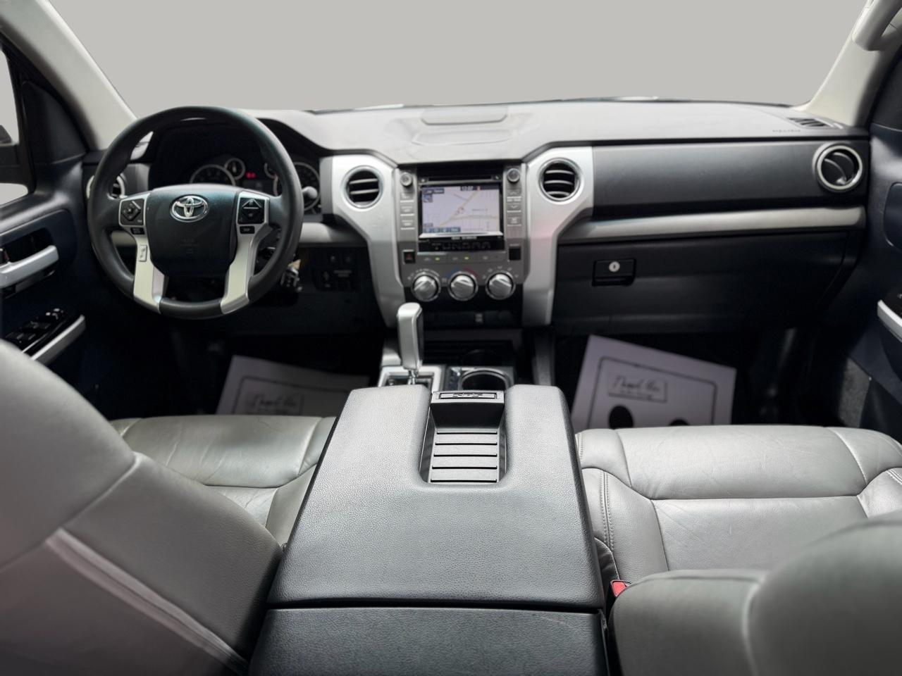 Toyota Tundra SR5 5.7L V8 FFV CrewMax 2WD 2016