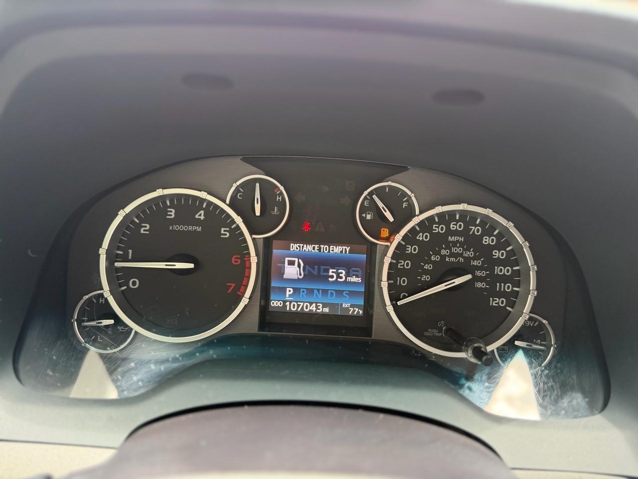 Toyota Tundra SR5 5.7L V8 FFV CrewMax 2WD 2016