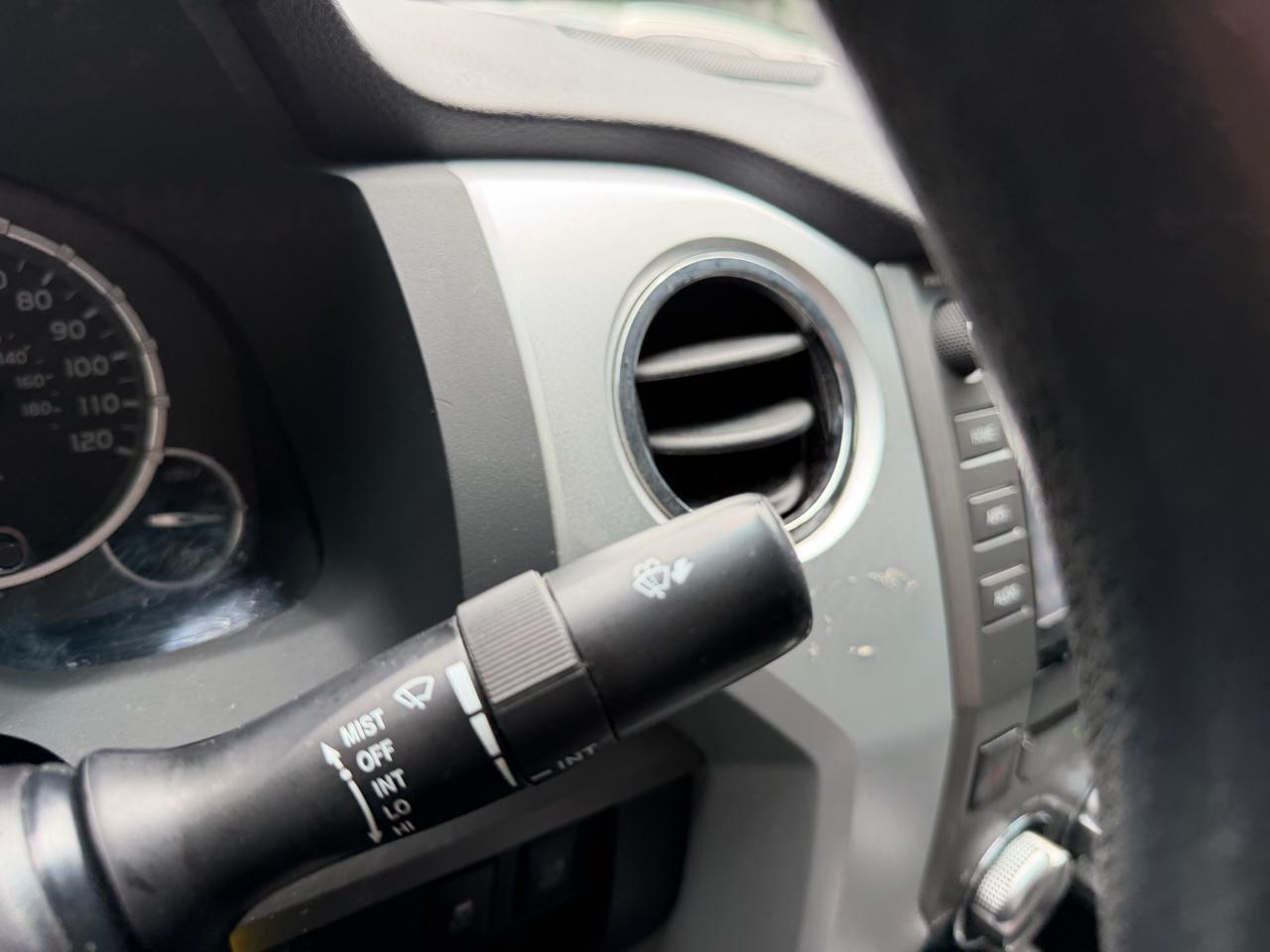 Toyota Tundra SR5 5.7L V8 FFV CrewMax 2WD 2016