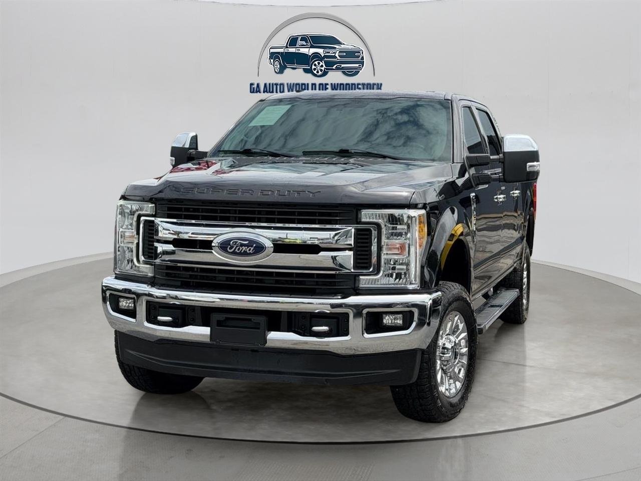 Ford F-250 SD XLT Crew Cab Long Bed 4WD 2019