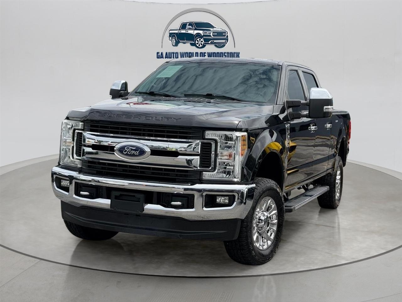 Ford F-250 SD XLT Crew Cab Long Bed 4WD 2019