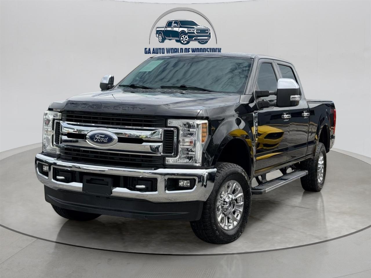 Ford F-250 SD XLT Crew Cab Long Bed 4WD 2019