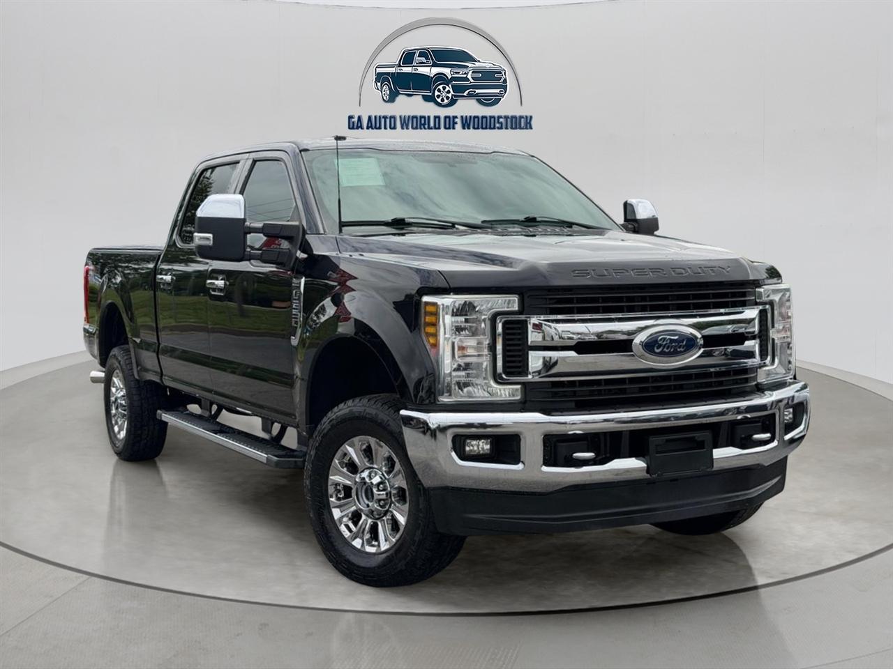 Ford F-250 SD XLT Crew Cab Long Bed 4WD 2019
