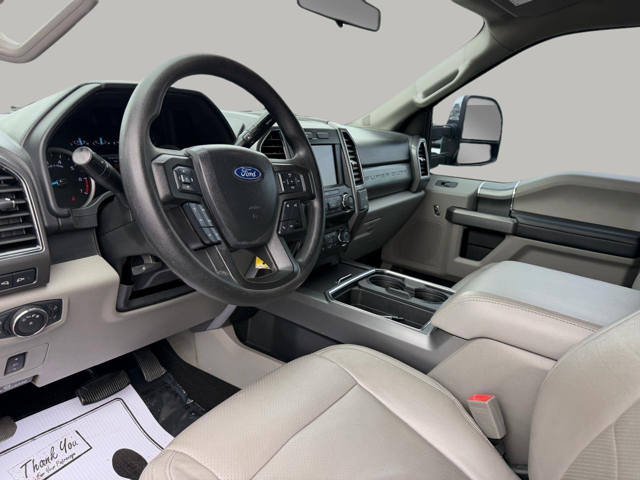 Ford F-250 SD XLT Crew Cab Long Bed 4WD 2019