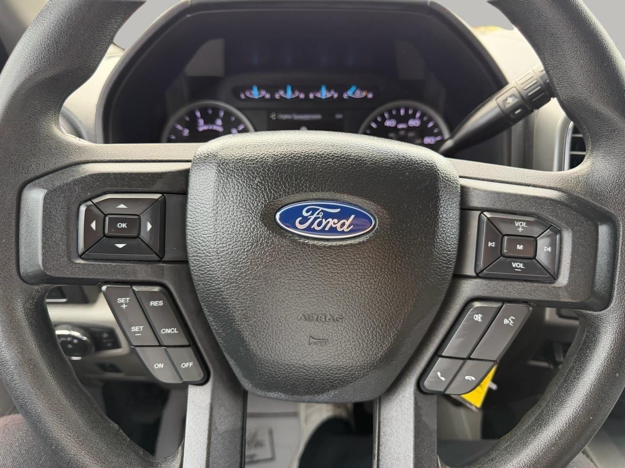 Ford F-250 SD XLT Crew Cab Long Bed 4WD 2019