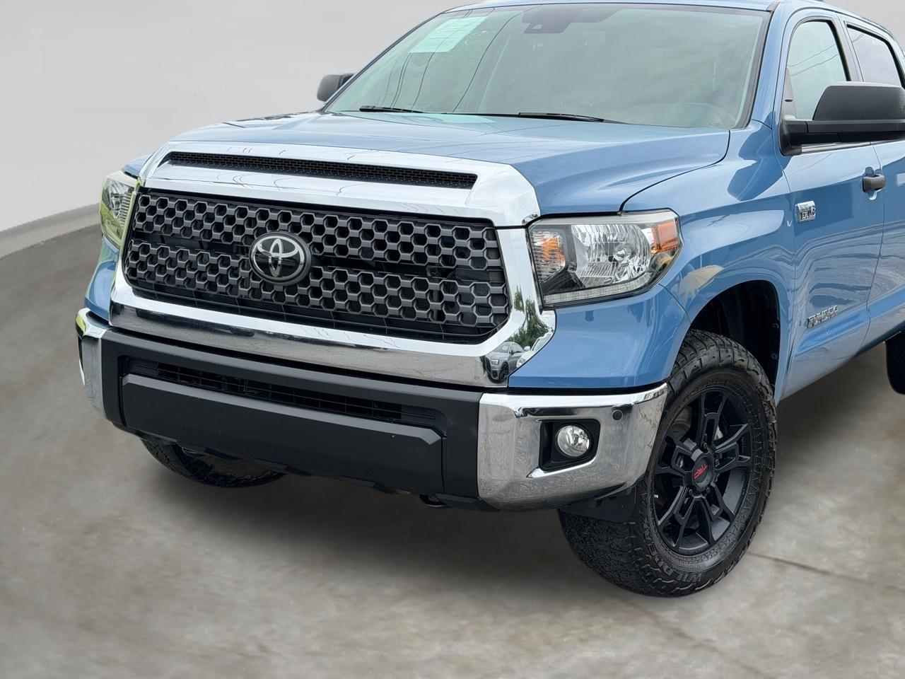 Toyota Tundra SR5 5.7L V8 CrewMax 4WD 2020