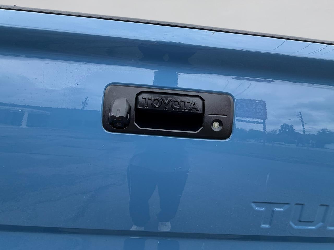Toyota Tundra SR5 5.7L V8 CrewMax 4WD 2020